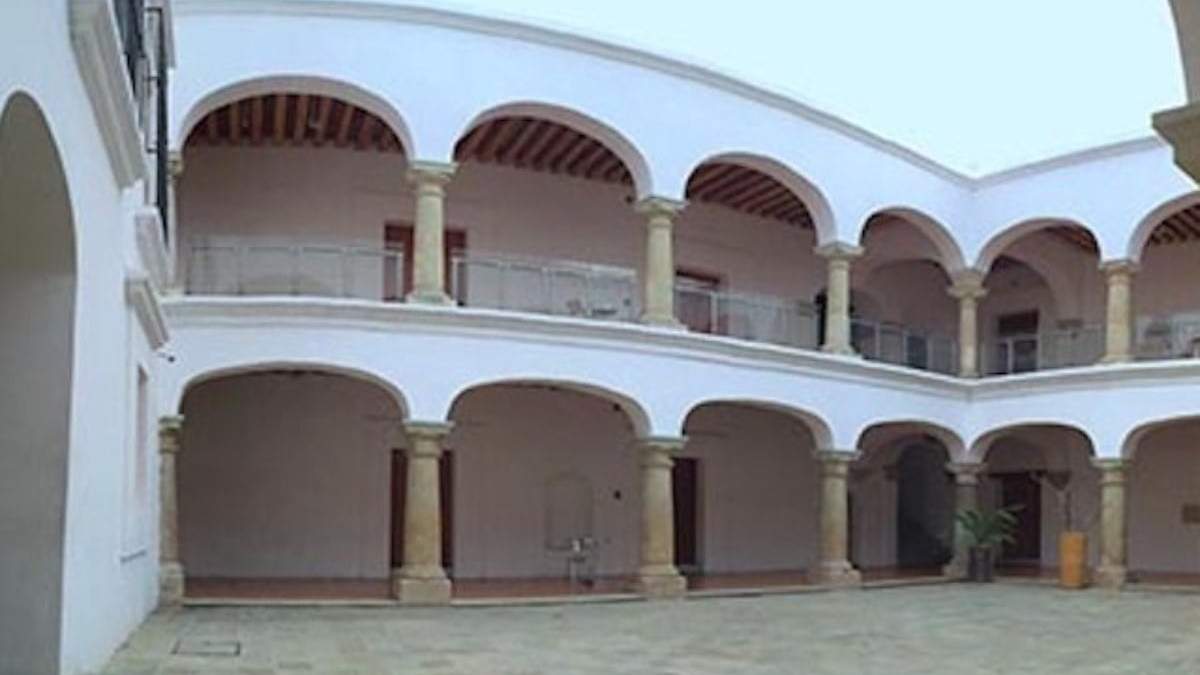 Patio central del MACO