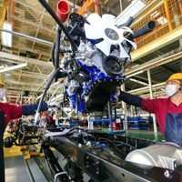 Ante el derrumbe económico, la UIA pidió "cuidar el empleo"