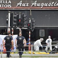 Hombre asesina a dos policías y un civil en Bélgica; autoridades lo abaten