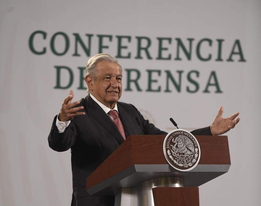 El presidente consideró necesario que cada vez se transparente más la vida pública