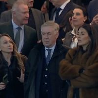 Captan a secretaria de Turismo y embajador de México en palco VIP durante partido del Real Madrid