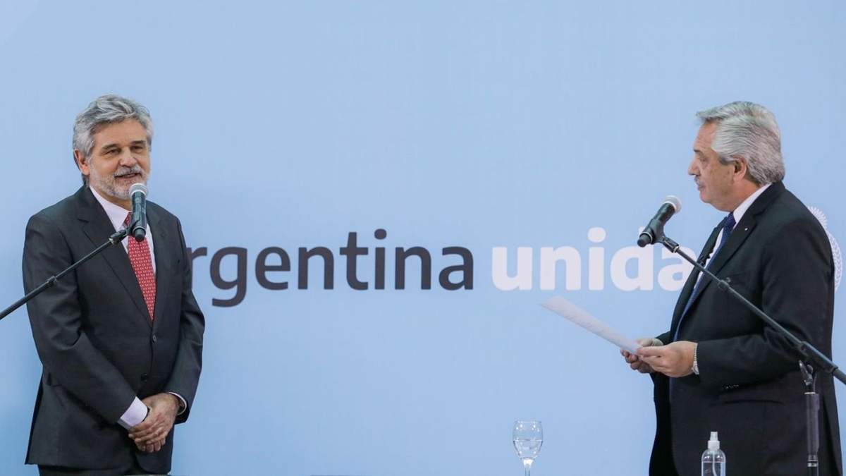 El ministro de Ciencia y Tecnología, Daniel Filmus, y el presidente de la Nación, Alberto Fernández. Fuente: (Twitter)