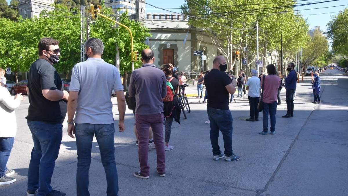Comerciantes en Casa de Gobierno. Fuente: (Twitter)