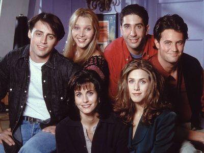 "¡No la libraron!" Friends queda en manos del coronavirus y ¡sufre consecuencias!
