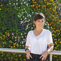 Dueña de una belleza única: a sus 15 años, así está hoy Stephanie, la hija de Andrea Pietra