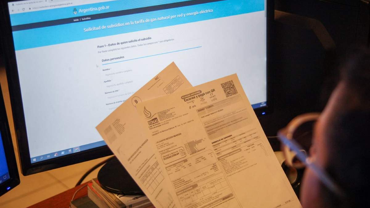 Boletas servicios públicos. Fuente: (Twitter)