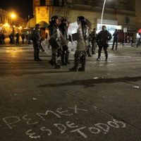 Gobiernos se culpan por enfrentamiento en protesta contra gasolinazo en Guadalajara (Video)