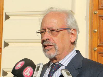 Horacio Verbitsky reveló cómo Ginés González García le facilitó la vacuna