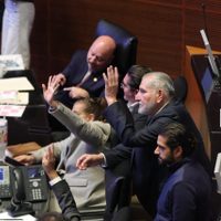 Senadores de la 4T consuman retroactividad “light” en la nueva Ley de Amparo