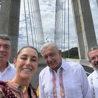 AMLO inaugura el puente de La Concordia, pero pobladores temen que lo usen grupos criminales