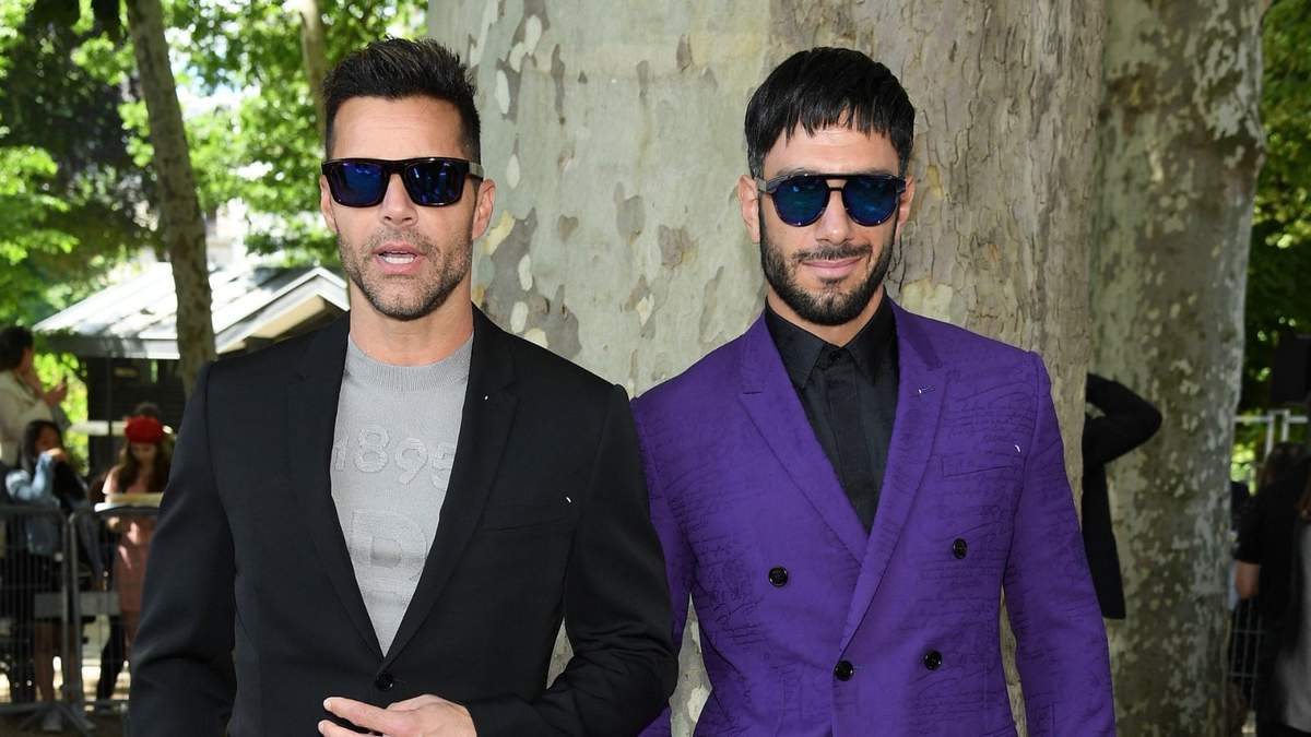 Ricky Martin y Jwan Yosef. Fuente: (Twitter)