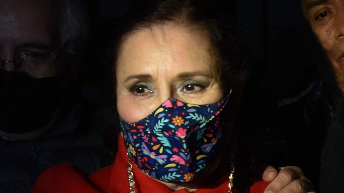 Rosario Robles, saliendo de Santa Martha Acatitla