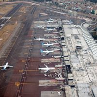 El aeropuerto capitalino, a merced de un jefe policiaco "ligado al narco"