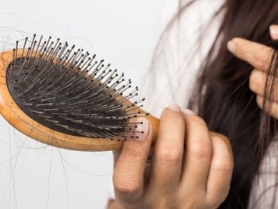No gastes más en productos caros: terminá con la caída del cabello de una vez por todas con esta receta de 4 ingredientes