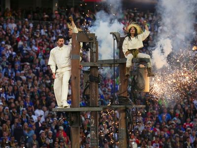 Bad Bunny rompe récord de audiencia con su espectáculo en el Super Bowl XL