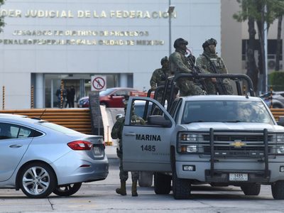 Defensa de Murillo Karam solicita duplicidad del plazo; el miércoles resuelven vinculación a proceso