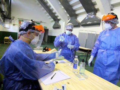 Proponen la jubilación anticipada para enfermeros