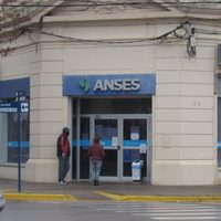 Nuevo calendario ANSES: quiénes serán los primeros en cobrar en abril