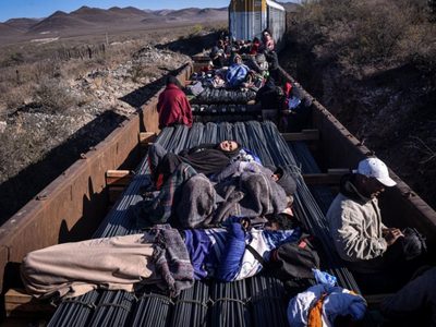 Ante amenazas de Trump sobre deportación masiva de migrantes, Sheinbaum instalará 25 albergues