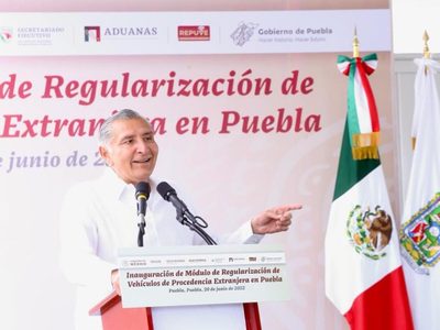 Adán Augusto López también compartió su WhatsApp: "pónganme a prueba, yo sí respondo" (Video)