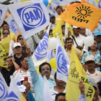 En Veracruz, Morena y el PAN cobijan a 'chapulines” y excolaboradores de Duarte