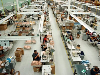 La confianza empresarial cerró el año en caída libre: Inegi