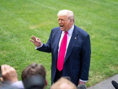 Trump anunció que impondrá aranceles del 10% a los países más pequeños