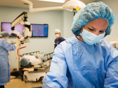 Los médicos argentinos podrán ejercer en cualquier país del mundo sin recertificar sus títulos