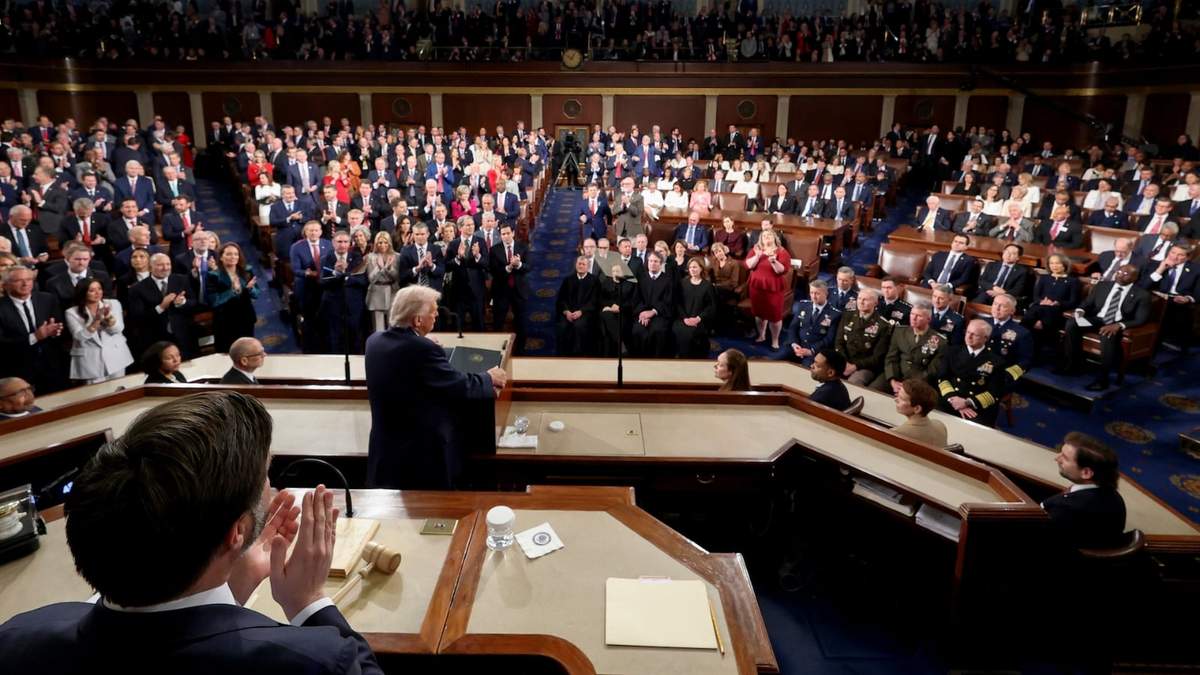 El presidente Donald Trump pronuncia su discurso sobre el Estado de la Unión