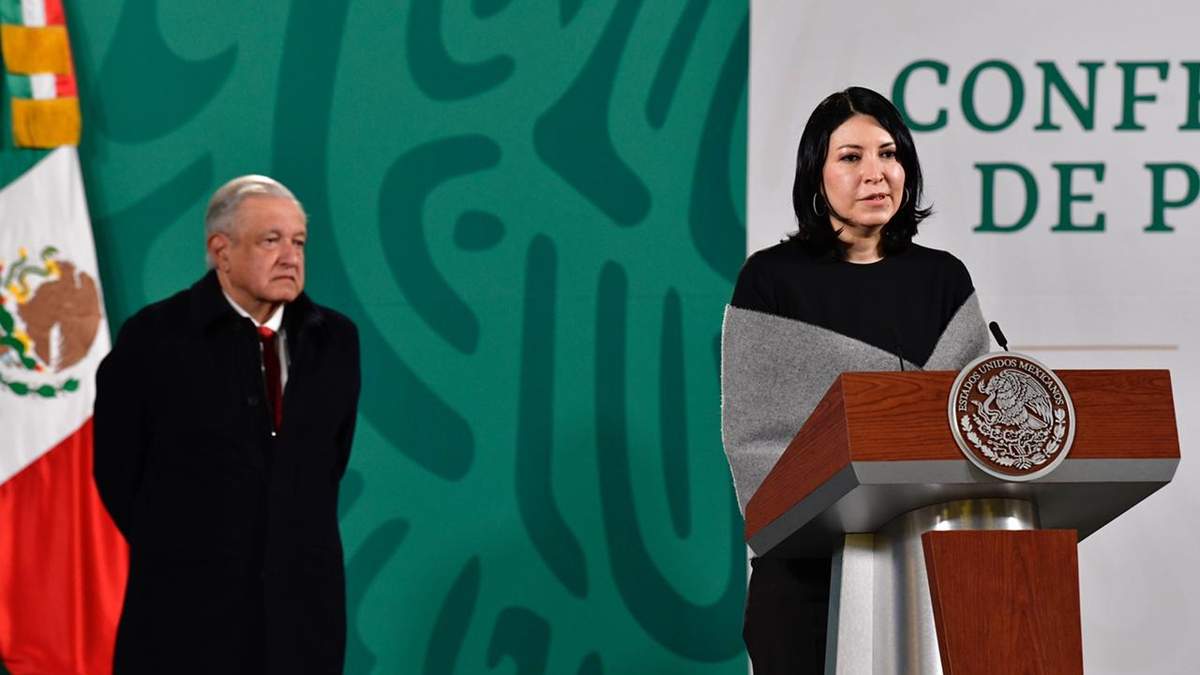 El presidente junto a Victoria Rodríguez