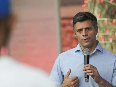 Venezuela pide a la Interpol "alerta roja" contra el opositor Leopoldo López