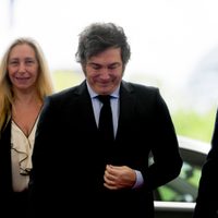 Milei sostiene encuentro con canciller alemán, Olaf Scholz en controvertida gira por Europa