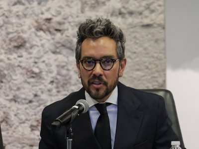 Tras ratificación de Genaro Lozano, el PRI acusa a Morena de marginar a diplomáticos de carrera