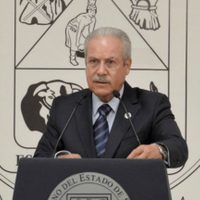 Detienen en EU a exsecretario de Hacienda de Sonora acusado de desviar 600 mdp