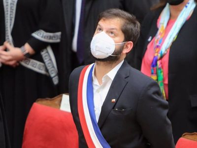Cerca de 60% de los chilenos desaprueba la gestión del presidente Boric, según encuestas