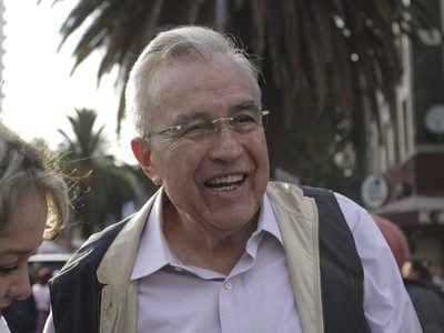 “¿Con cuántas firmas se va, gobernador?”, colectivo de ciudadanos en Sinaloa reta a Rubén Rocha