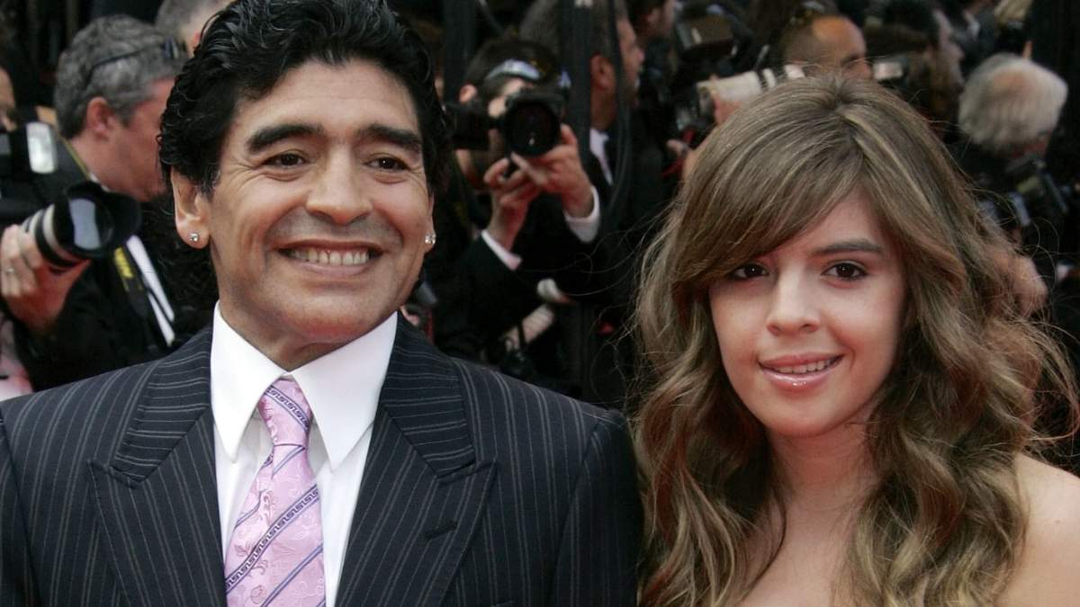 Diego y Dalma Maradona. Fuente: (Twitter)