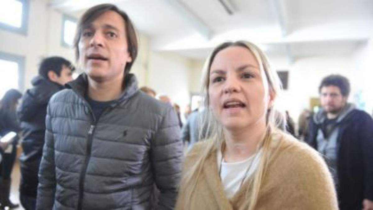 Carolina Píparo y su marido, Juan Ignacio Buzali. Fuente: (Twitter)