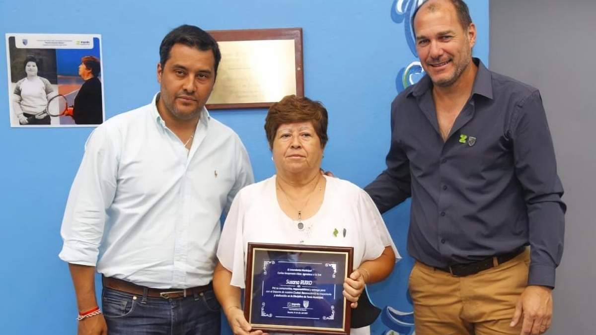 Carlos Koopmann junto a Susana Roixo. Fuente: (Twitter)