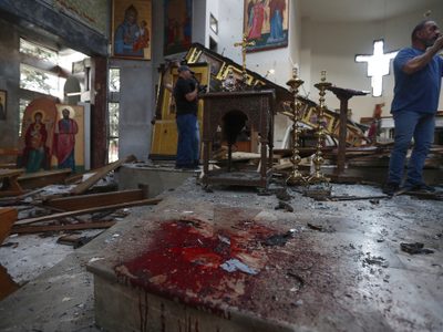 Al menos 13 cristianos mueren en un atentado contra una iglesia en Damasco