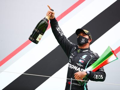 Lewis Hamilton: triunfó, quedó a un paso de Schumacher y le dio un nuevo título a Mercedes