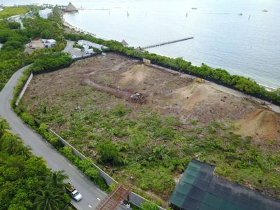Juez ordena suspensión de obras de grupo español Riu en Cancún