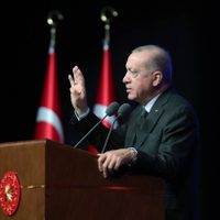 Erdogan invita a Putin a reunirse con Zelenski en Turquía