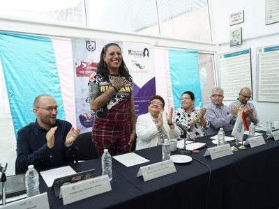 Fiscalía de la CDMX firma acuerdo con asociación transfeminista para fomentar la igualdad