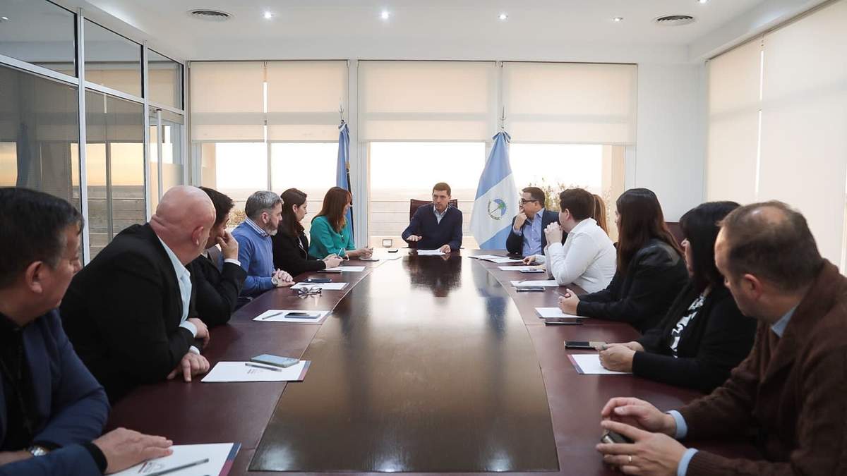 Koopmann recibió el acompañamiento de los diferentes bloques legislativos. Fuente (Legislatura Neuquén).