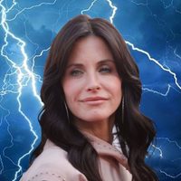 Por una aparición que la aterrorizó, Courteney Cox decidió mudarse con urgencia