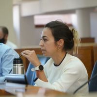 Quieren ampliar las restricciones para los funcionarios públicos
