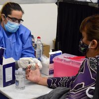 Test rápido: detectaron el primer caso de coronavirus en una estación porteña