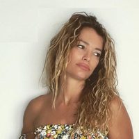 Color y variedad: Claudia Albertario marca tendencia con su colección de microbikinis