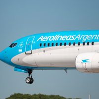 Aerolíneas Argentinas reprogramó varios vuelos por las asambleas gremiales